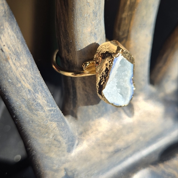 Topaz baby blue drutzy geode 18k gold sz8 - Picture 4 of 6